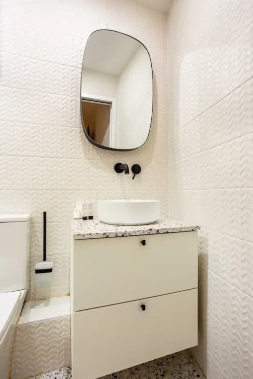 Elegant apartment - 2BD /8P - near Eiffel Tower - photo 8