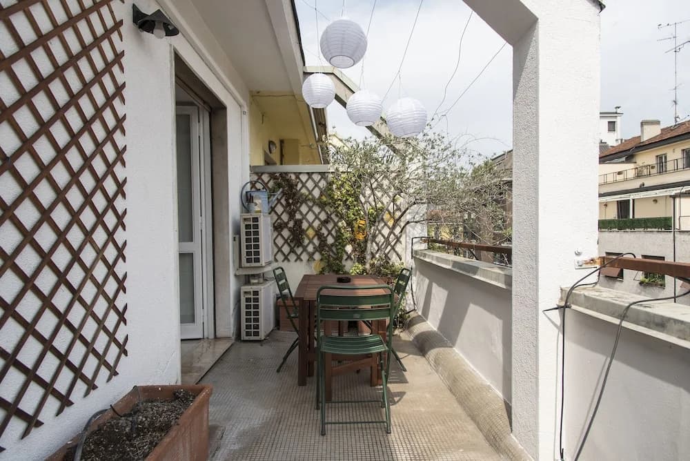 The Writer's Terrace - photo 16