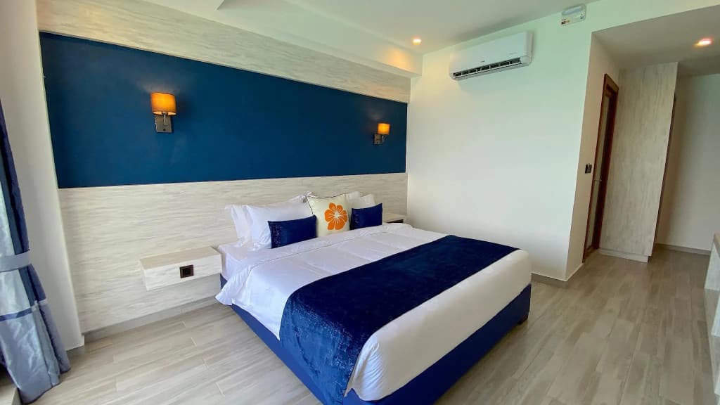 Kaani Palm Beach - photo 3