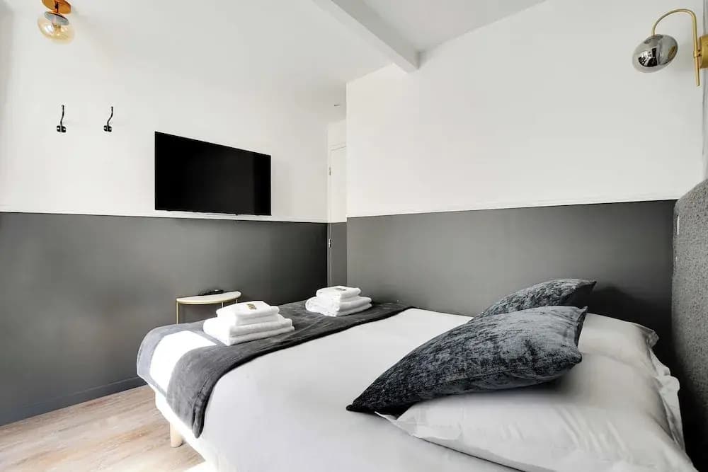 Cosy Studio for 2P With A/C - Near Montmartre - photo 2