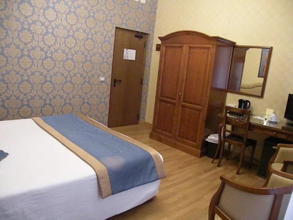 Piazza Di Spagna Studio Apt - photo 2