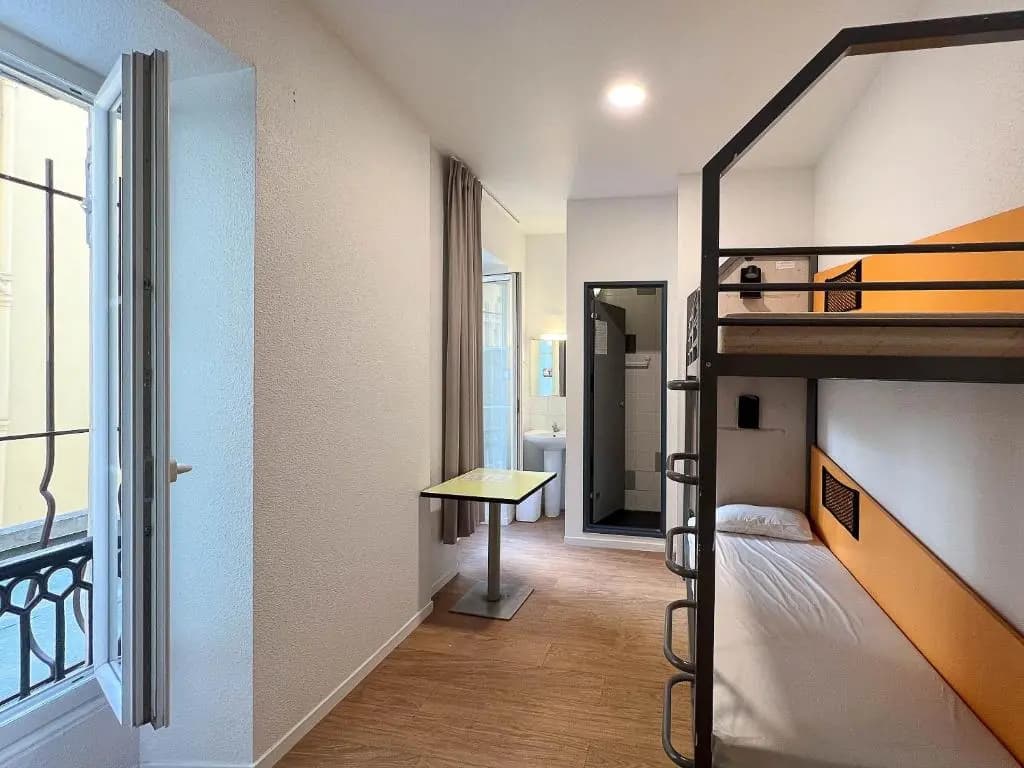 Auberge de Jeunesse HI Nice - Les Camélias - photo 3