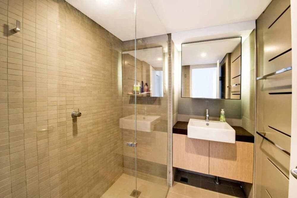 Boutique Bondi 1 Bedroom Apartment - photo 8