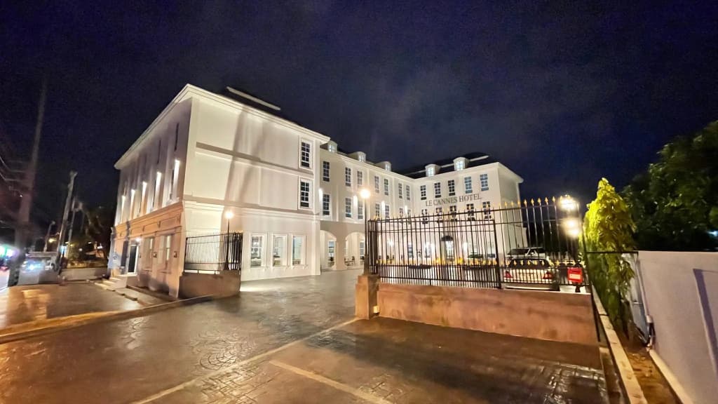 Le Cannes Hotel - main photo