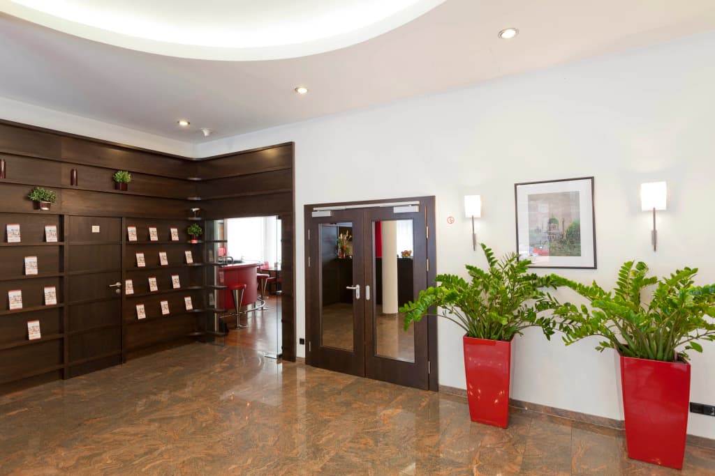 Hotel Boltzmann - photo 2