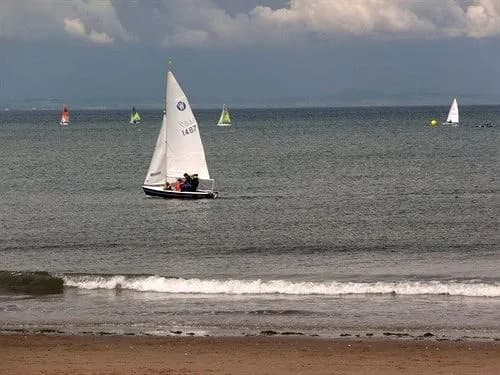 The Beachfront B&B - photo 15