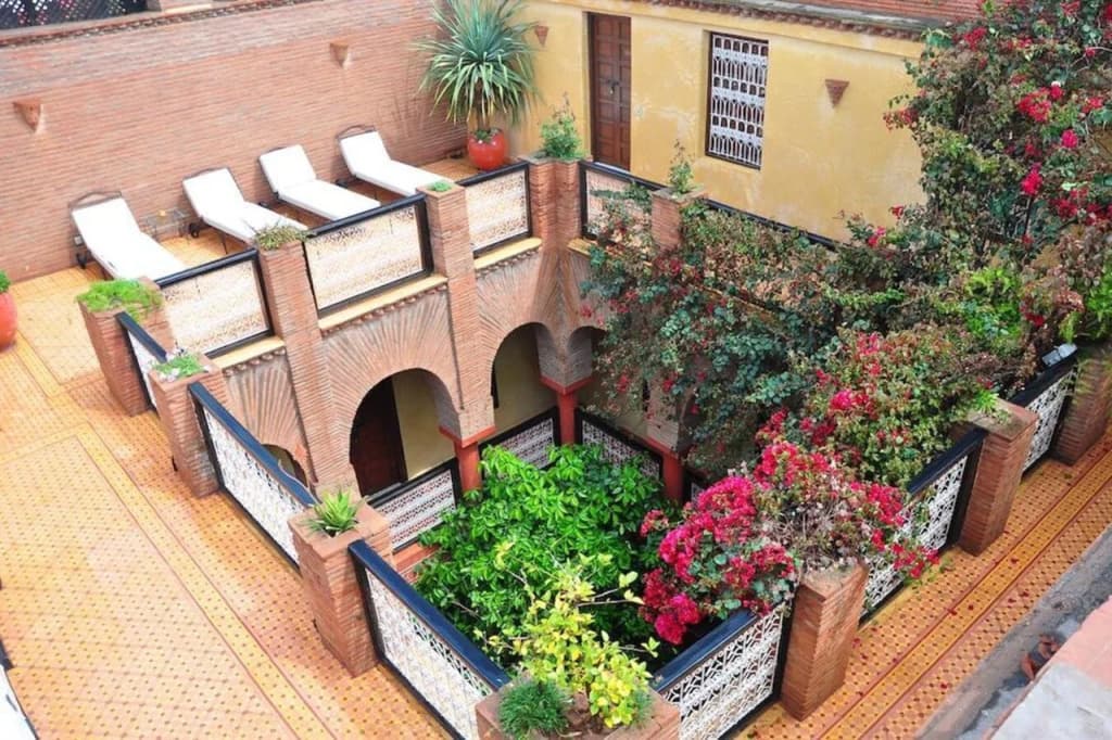 Riad Samsli - main photo