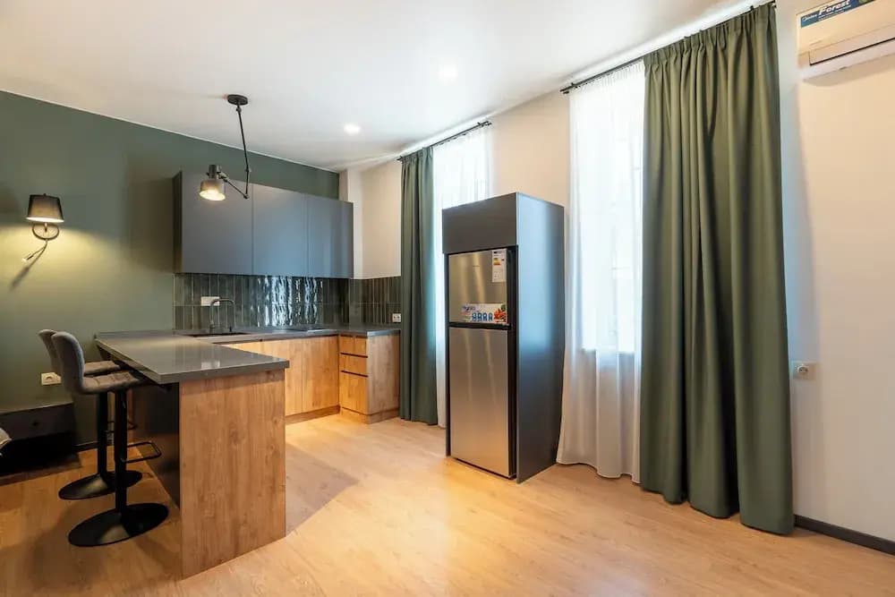 Stones Throw Apartments - photo 18