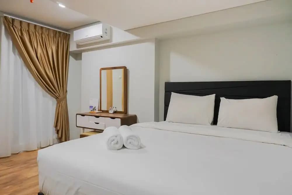 Modern 2BR Apartment at Maqna Residence - photo 3