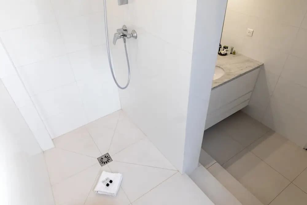 Orange Vendome I Bright 1-bed Apt Near the Louvre - photo 9