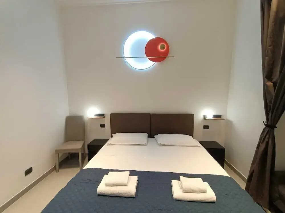 World Wide Bed Termini - photo 3