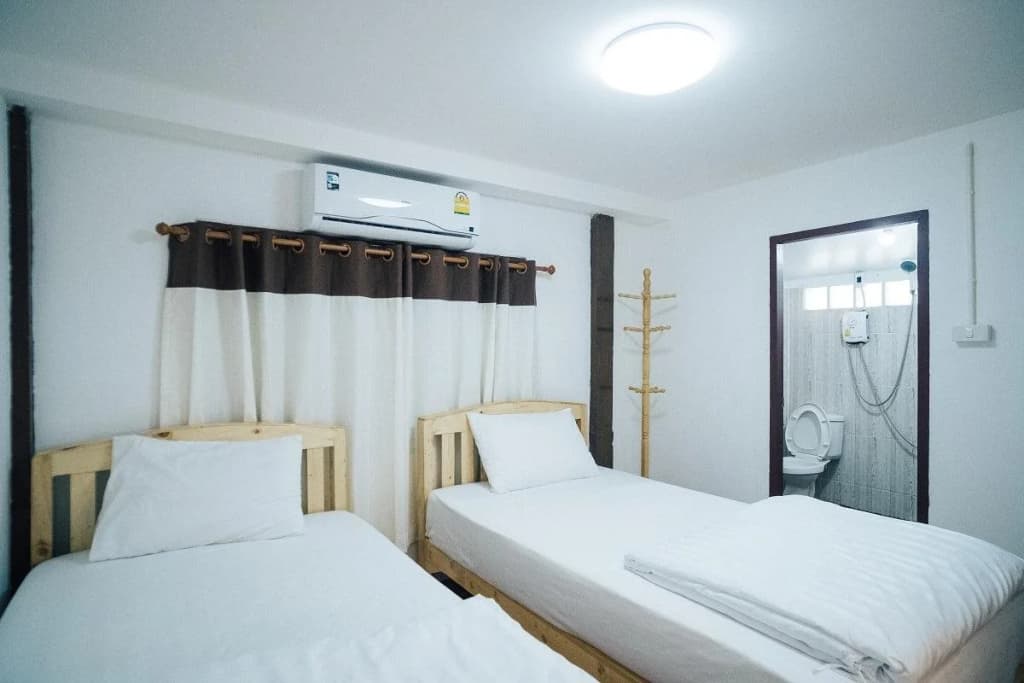 Samsibsan Hostel - photo 10