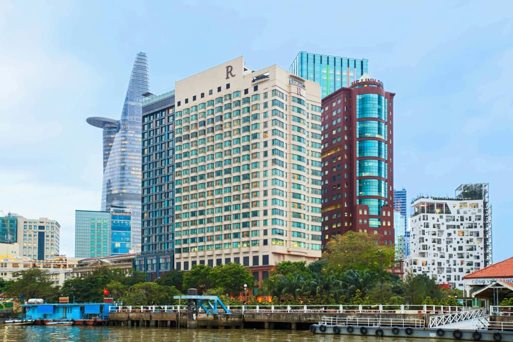 Renaissance Riverside Hotel Saigon - photo 33
