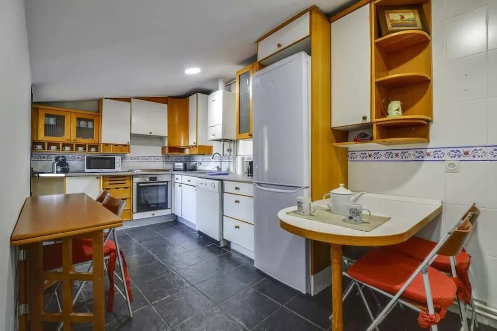 Rustic Mansard ANTON MARTIN - photo 9