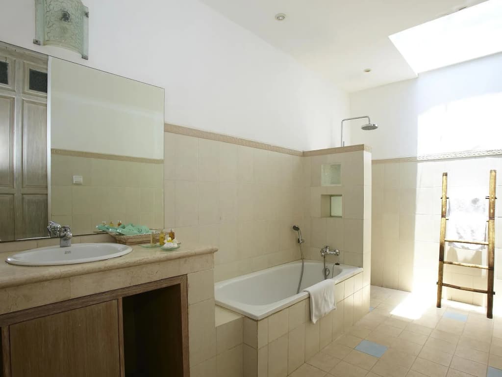 Artemis Villa and Hotel - photo 9