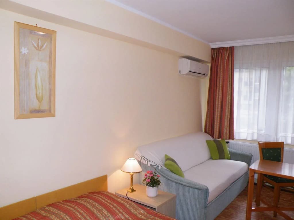 Apartment Buda Budapest - photo 1