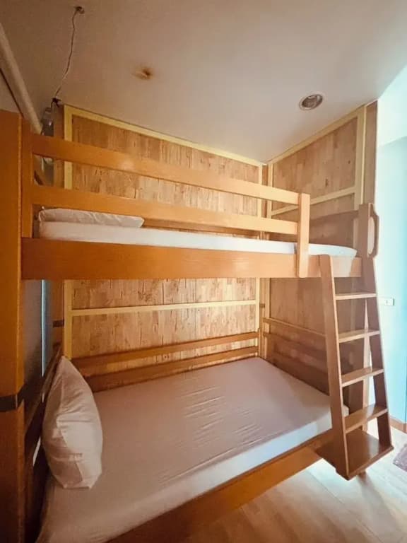 The Lodge BKK Hostel - photo 10
