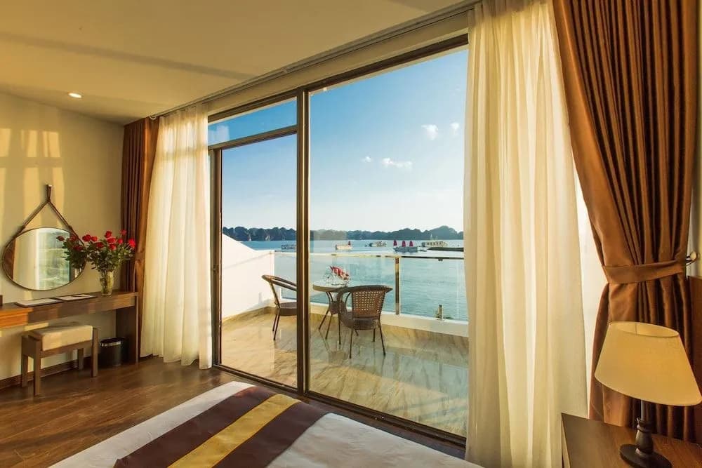 Sun Bay Hotel - photo 8