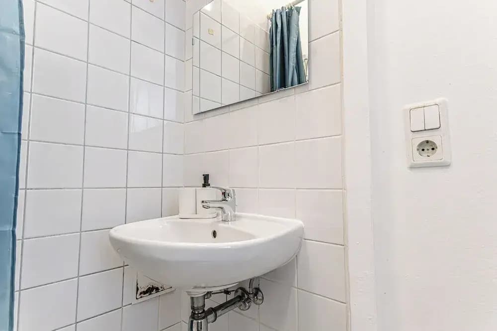 Charming 1BR Apt 15 Min to Vienna - photo 8