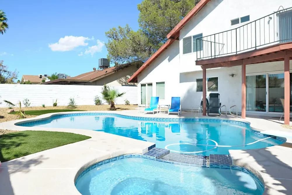 Luxury 4br 8min to Las Vegas Strip - photo 12