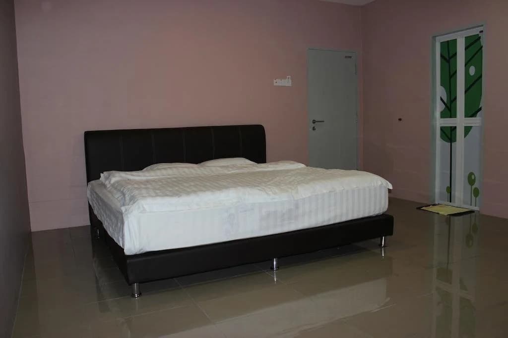 Inn Hotel - photo 12