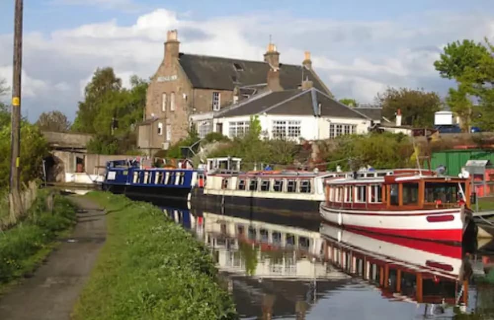 The Bridge Inn - photo 32