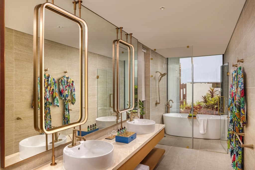 Royal Beachfront Villas & Spa Danang - photo 9