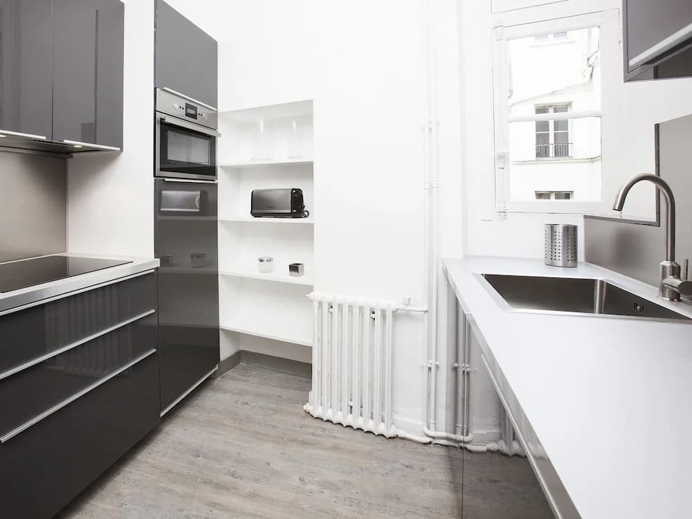 Luxury 2BDR Le Marais I by Livinparis - photo 12