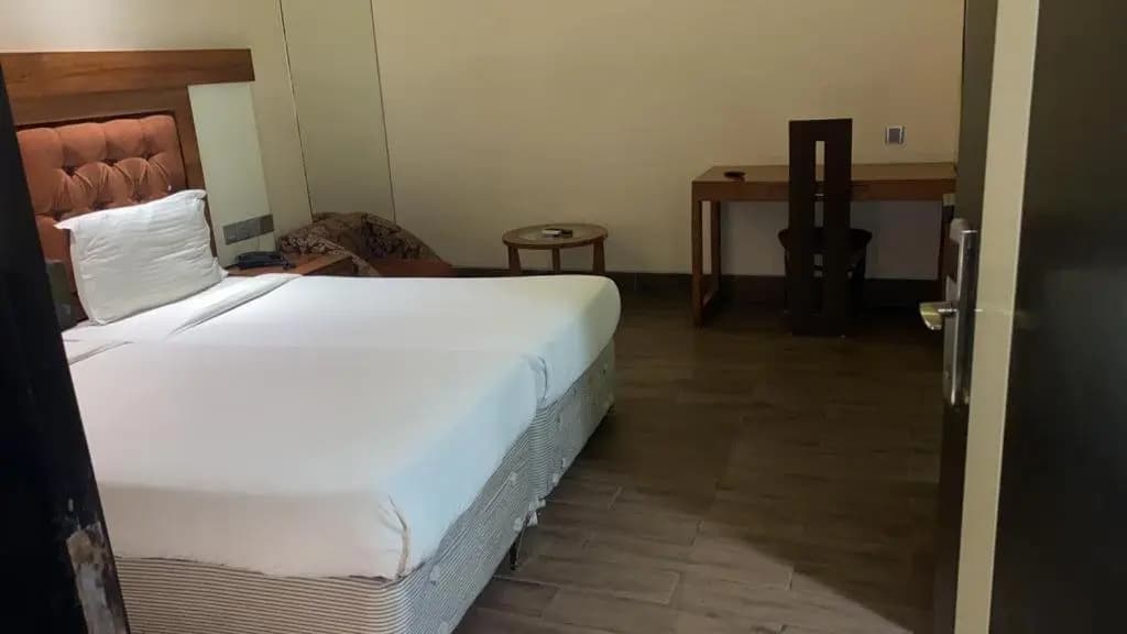 Hotel Good Times - photo 7