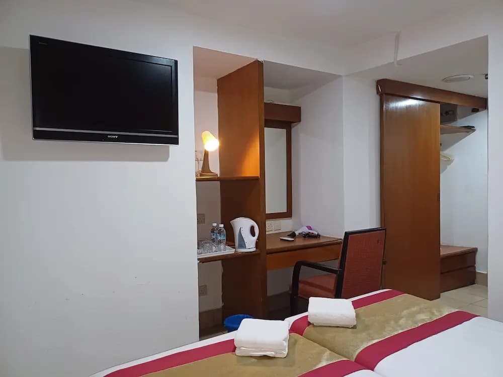 Hotel Seri Putra - photo 11