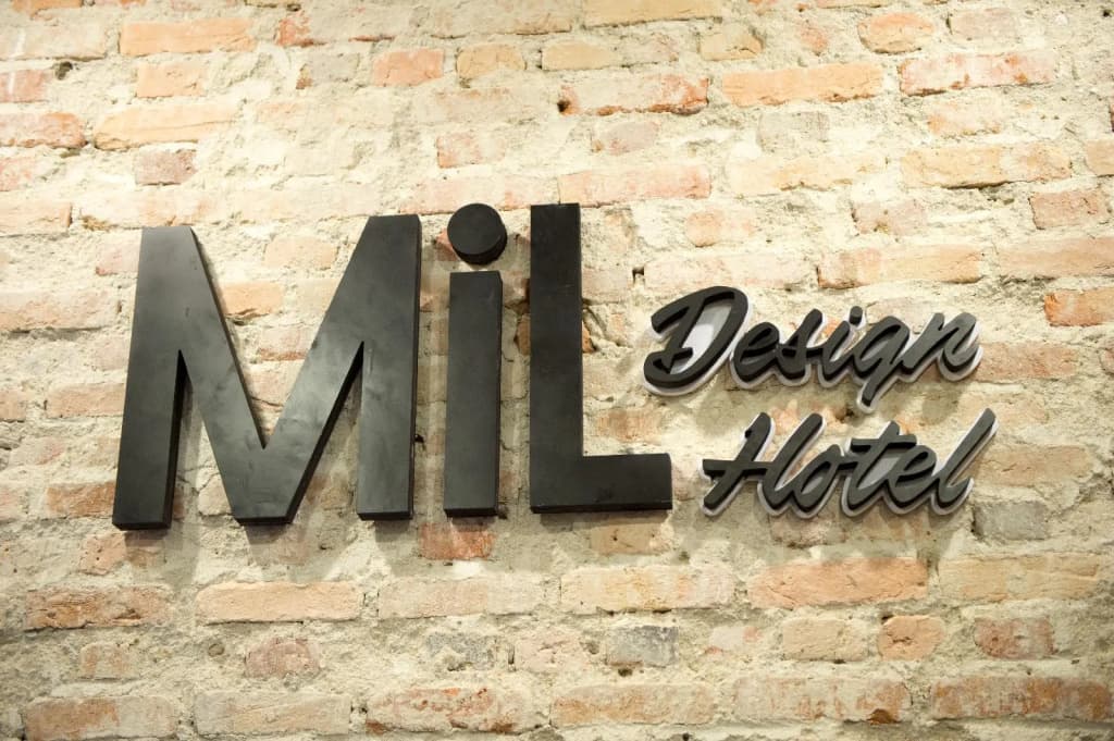 The Heritage Hotel - photo 10