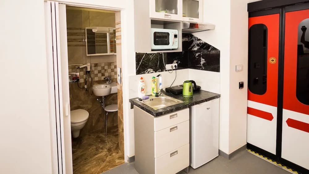 METRO Apartment - photo 14