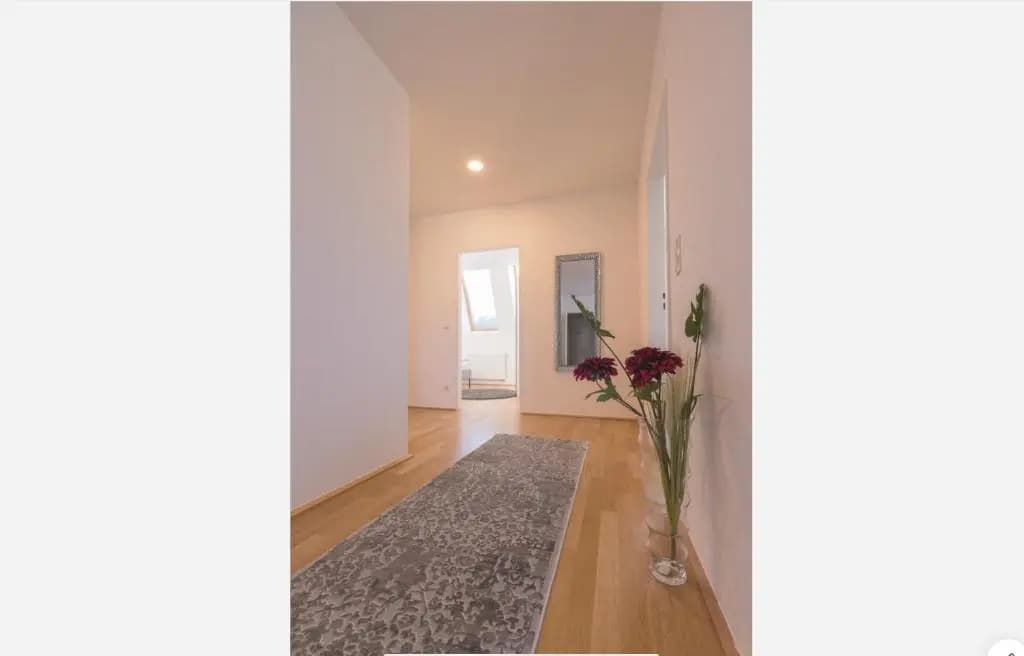 Sunny Penthouse DG I Apt 44 - photo 4