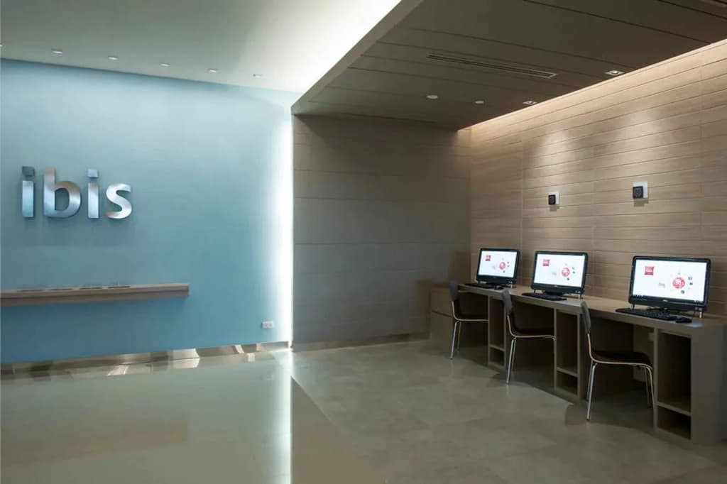 ibis Bangkok Siam - photo 16