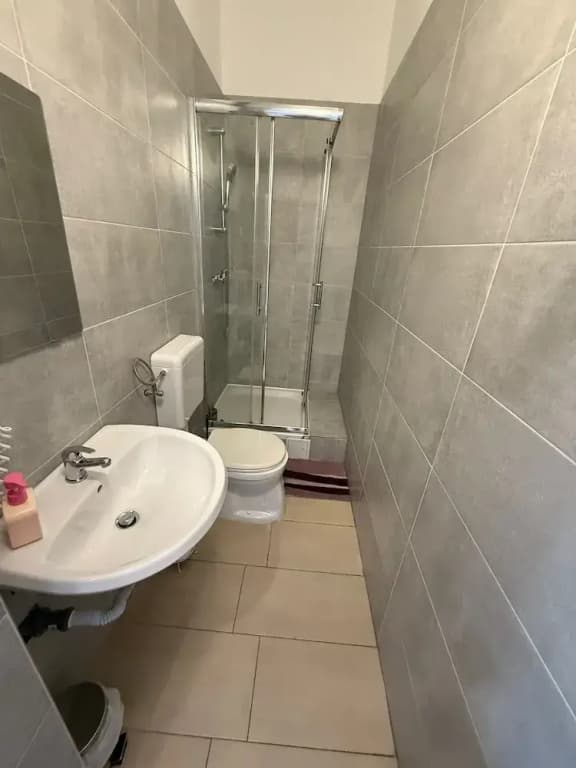 Smart 2BR Apt Close to Westbahnhof - photo 10