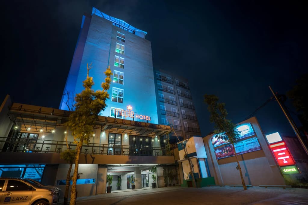 Maple Hotel Jakarta - main photo