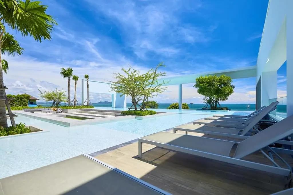 Kuno - 2Br, Beachfront Jomtien - photo 11
