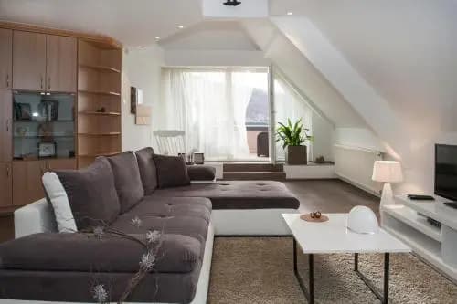 d.Five Riverside Deluxe Apartment - photo 6