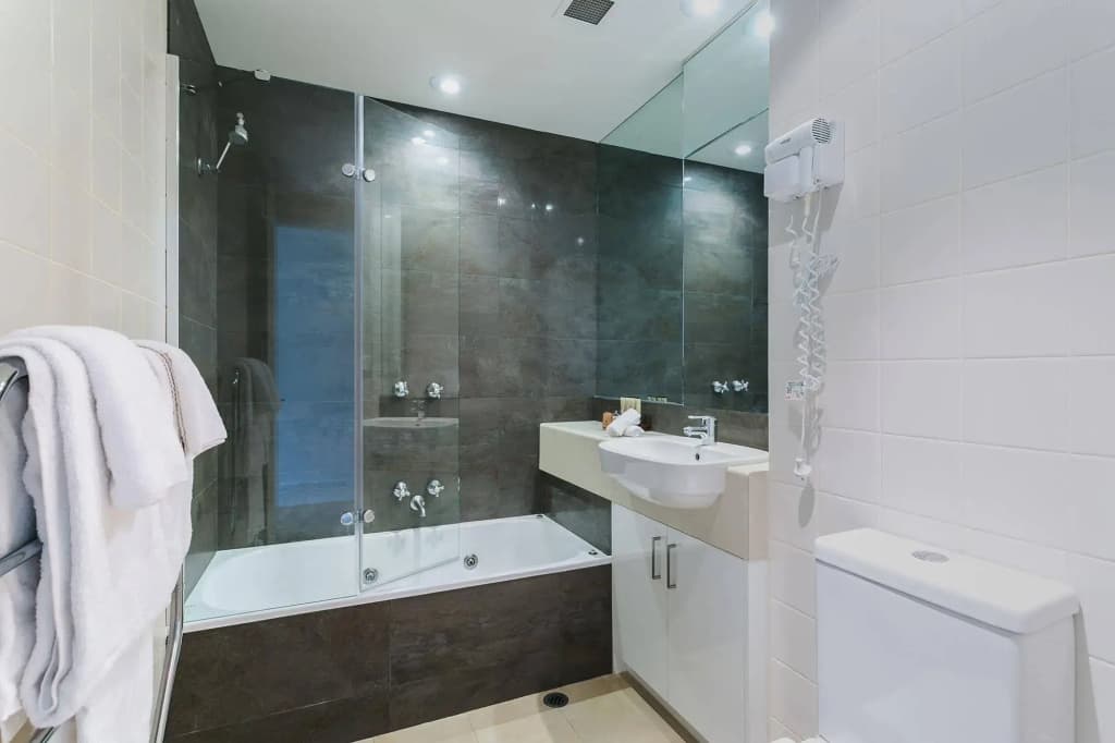 Portsea Village Resort - photo 9