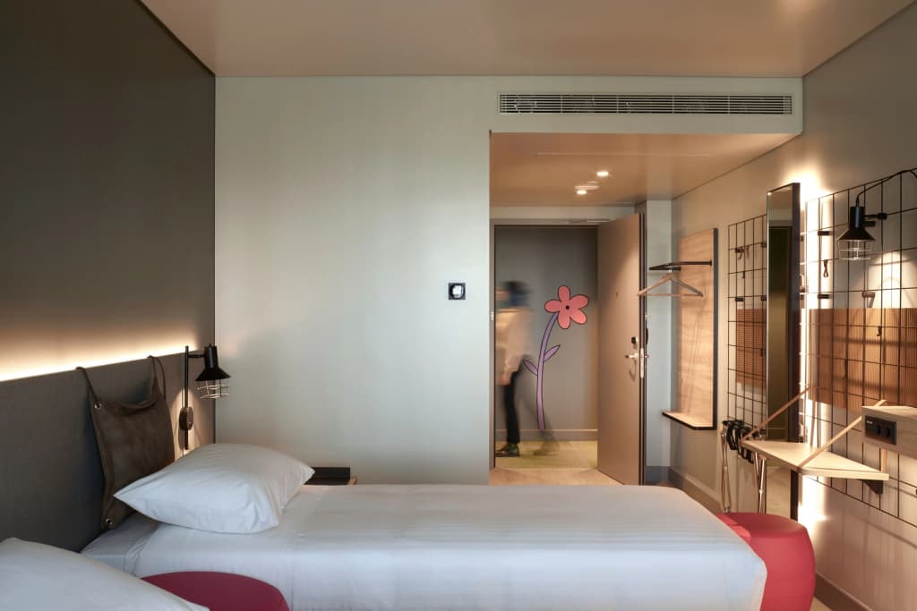 Moxy Athens City - photo 35