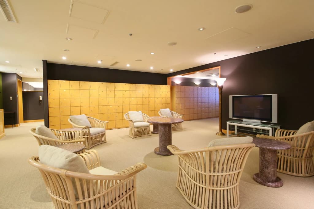 Allamanda Aoyama Hotel - photo 34