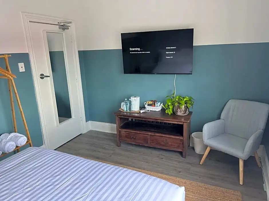 Native Rose Hotel - photo 4