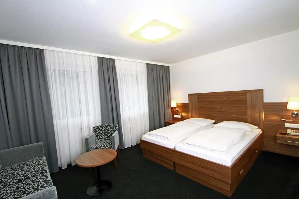 Pension Am Kurpark - photo 10