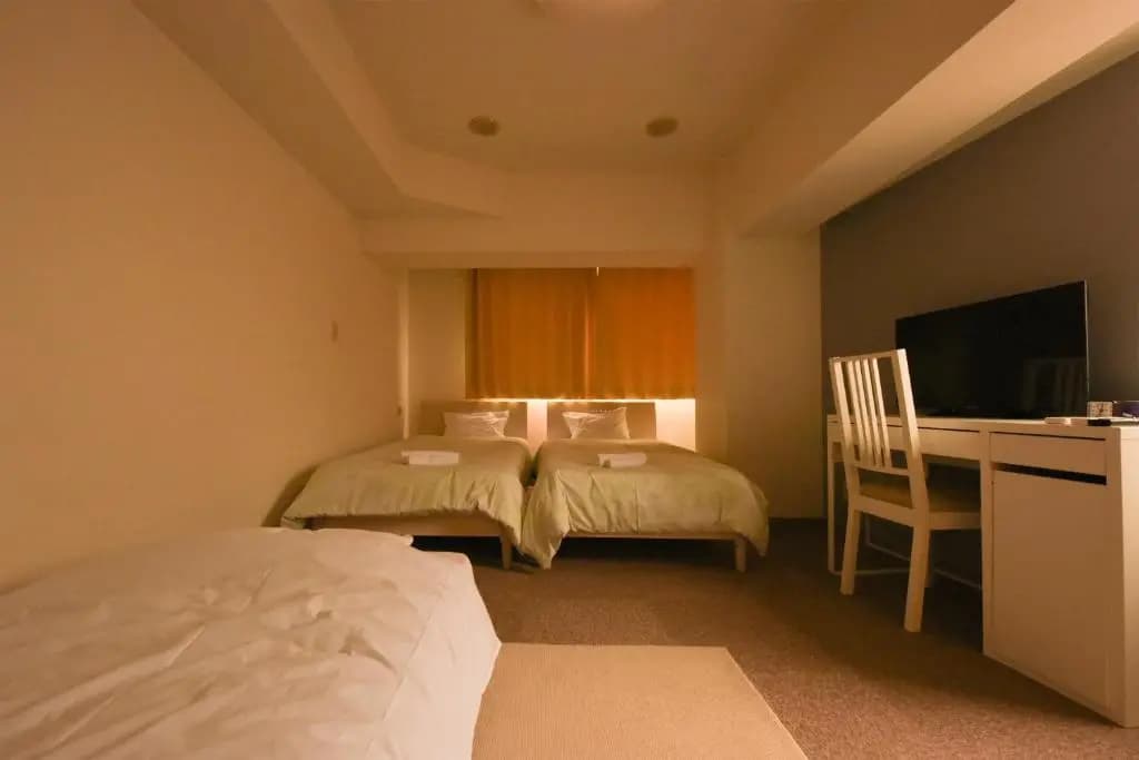 HIROKI Building - photo 5