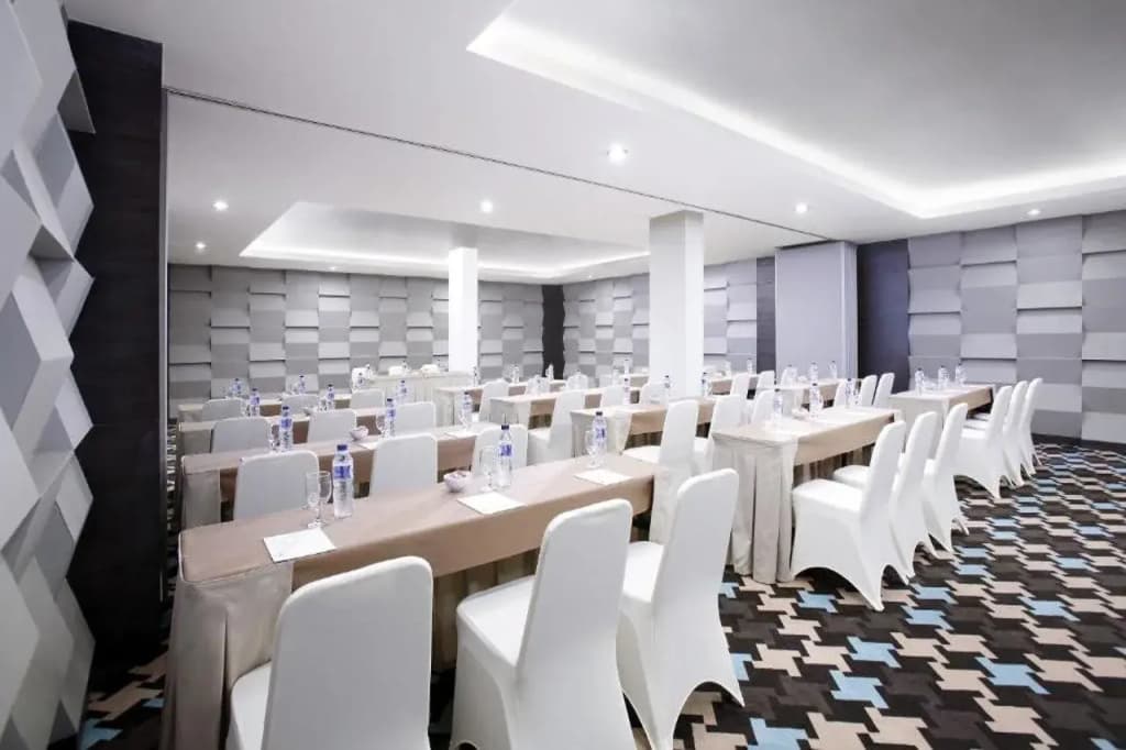 Hotel Santika Kelapa Gading - photo 16