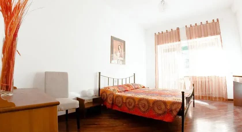 AudreyHouse - photo 2