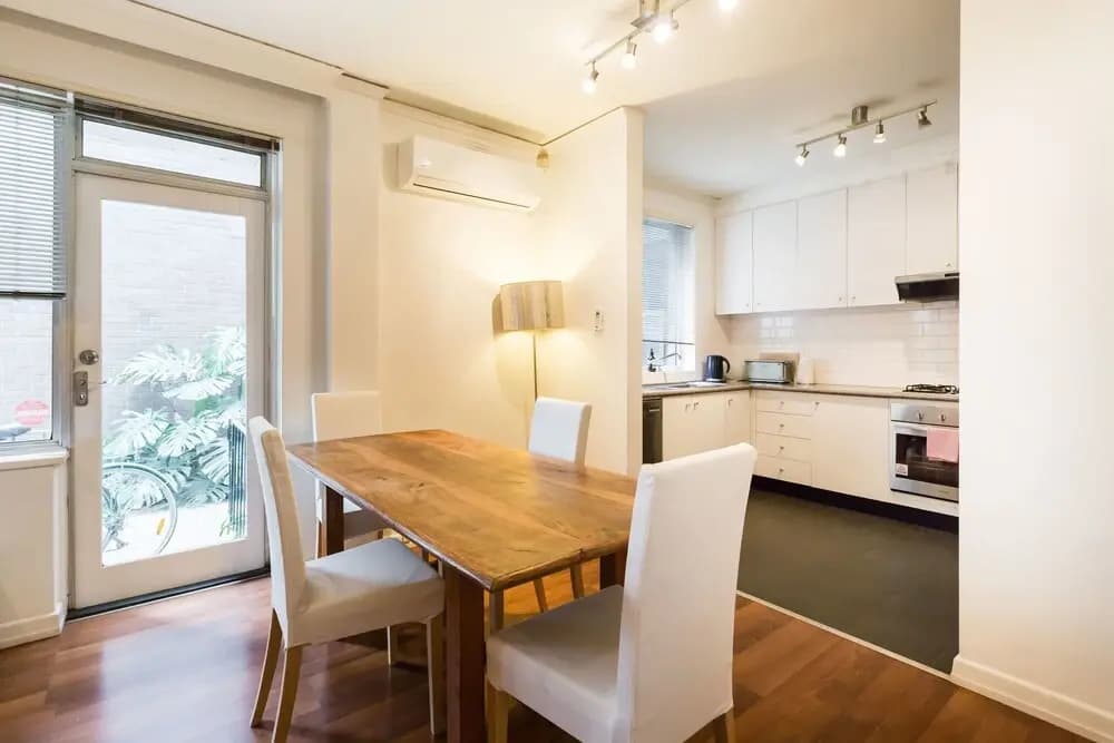 SELENA, 2BDR South Yarra Apartment - photo 9