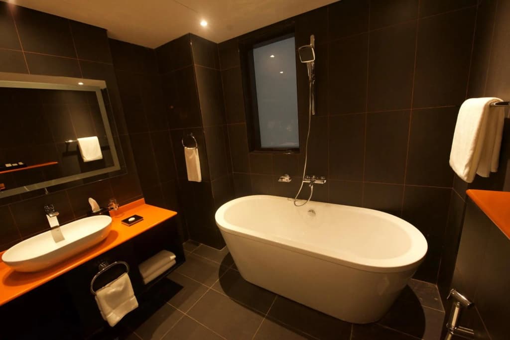 Carnelian By Glory Bower Hotel - photo 8