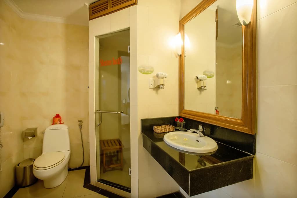 Golden Sea Hotel - photo 10