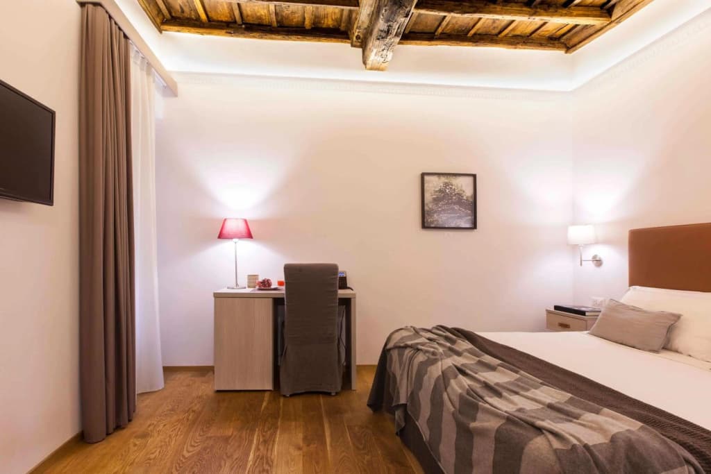 Giuturna Boutique Hotel - photo 5
